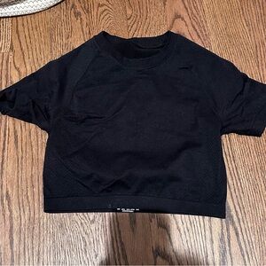 Black Cropped Workout Top